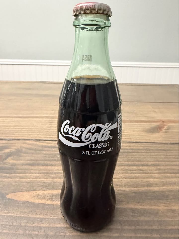 🏀 Houston Rockets 1994 NBA World Champions Coca-Cola Bottle – FULL & SEALED – Vintage Glass