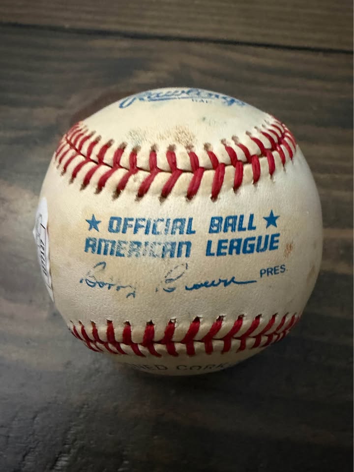 🔥 LEGENDARY MICKEY MANTLE AUTOGRAPHED BASEBALL – JSA CERTIFIED! 🔥