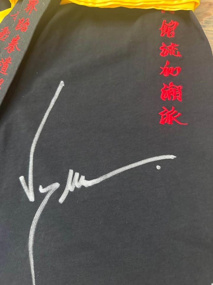 🥋🔥 Jean-Claude Van Damme Signed “Bloodsport” Trunks + COA (Authentic Signings Inc.) 🔥🥋