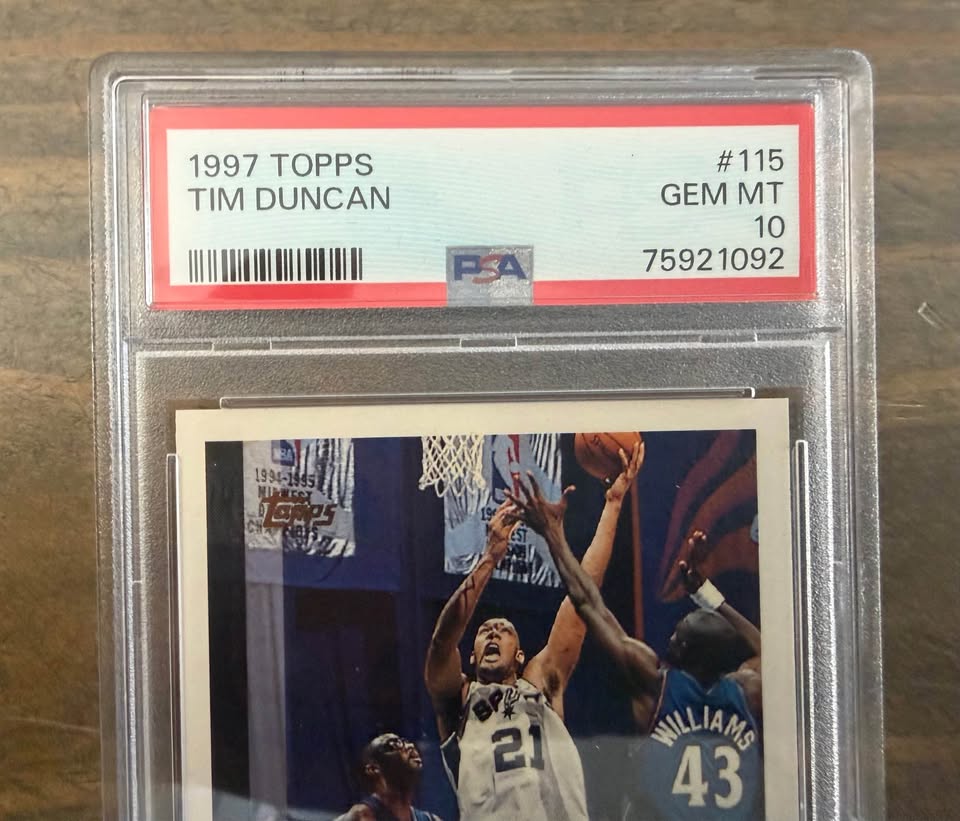 🏀 Tim Duncan Rookie Gem 💎 1997 Topps #115 PSA 10 – Spurs Legend