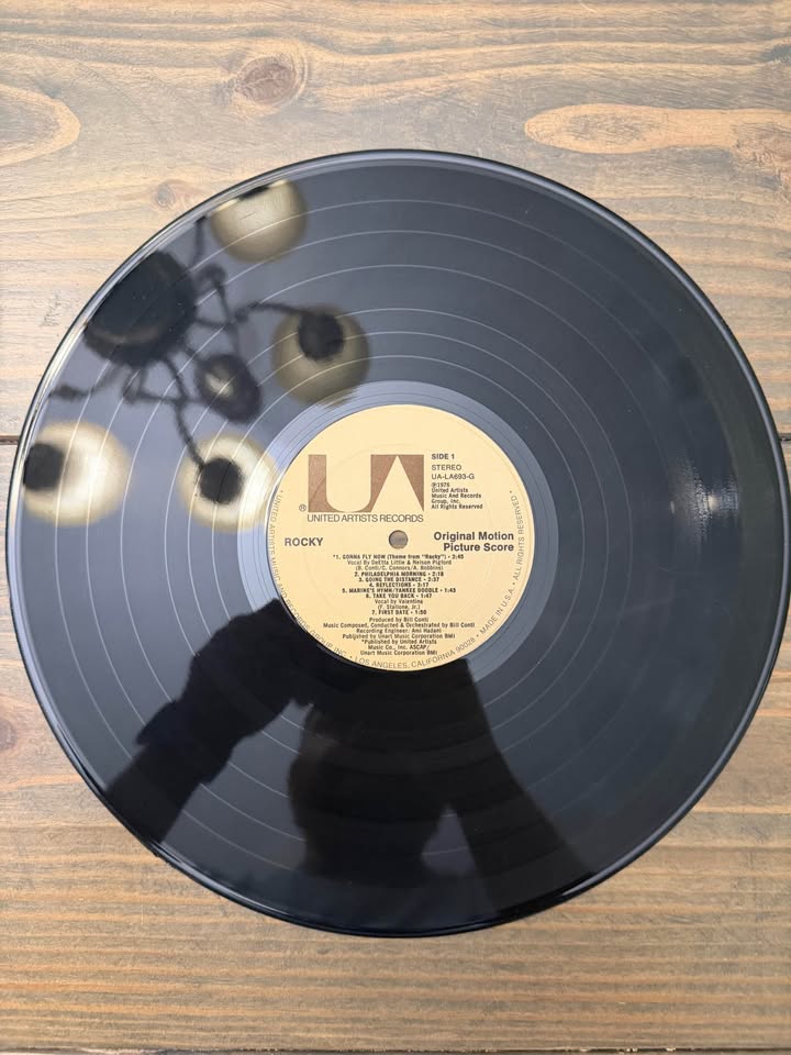 🎬 Vintage Rocky Original Motion Picture Score – Vinyl LP (Bill Conti) – Collectible Soundtrack