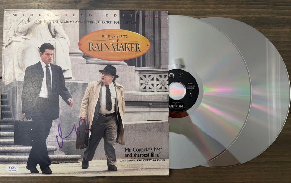 🎬✨ PSA Authentic Matt Damon Signed The Rainmaker LaserDisc – Widescreen Edition ✨🎬
