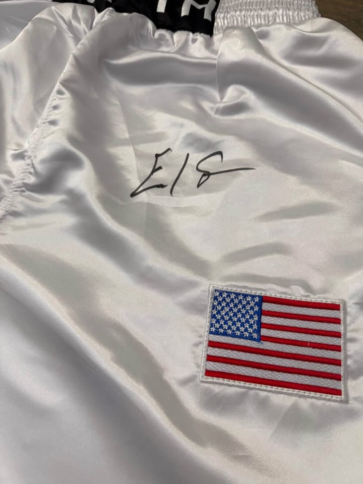 🥊 Errol Spence Jr. Autographed Boxing Shorts (Beckett Witnessed)