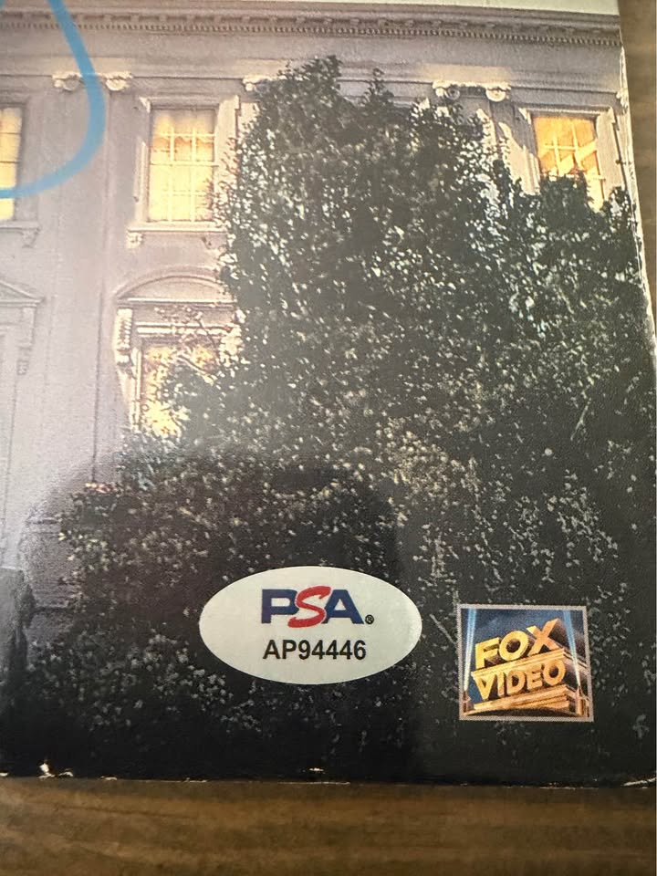 PSA Authentic Will Smith Signed Independence Day LaserDisc