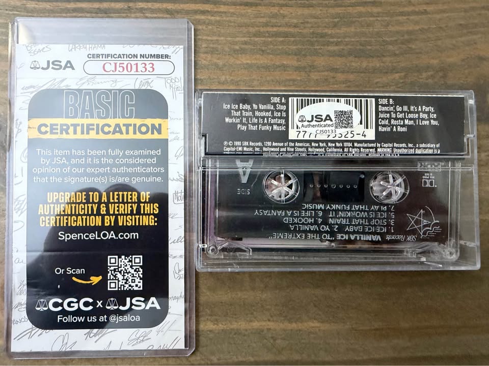 🎤 Vanilla Ice Signed “To The Extreme” Album Insert + Cassette – JSA Authenticated