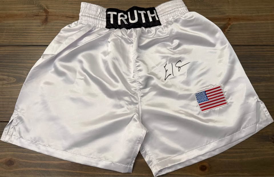 🥊 Errol Spence Jr. Autographed Boxing Shorts (Beckett Witnessed)