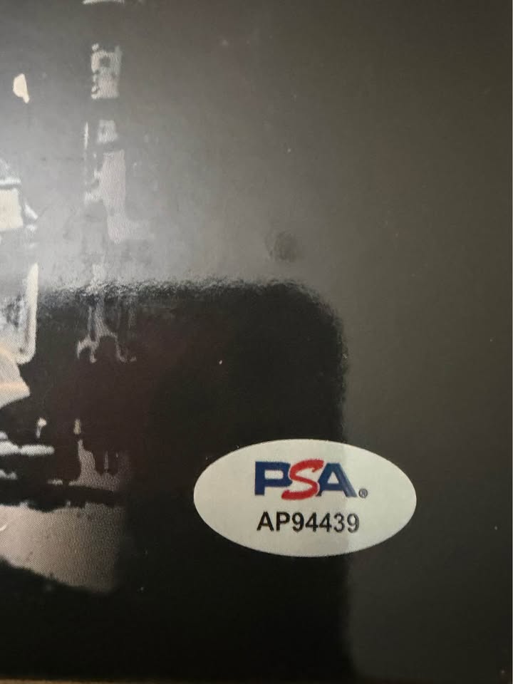 🎬 Martin Scorsese Signed “GoodFellas” LaserDisc Cover (PSA Authentic)