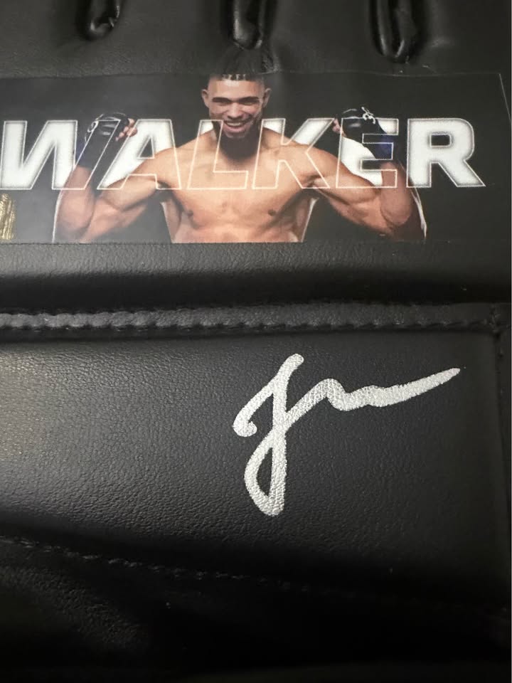🔥 Johnny Walker Signed MMA Glove (Pristine)