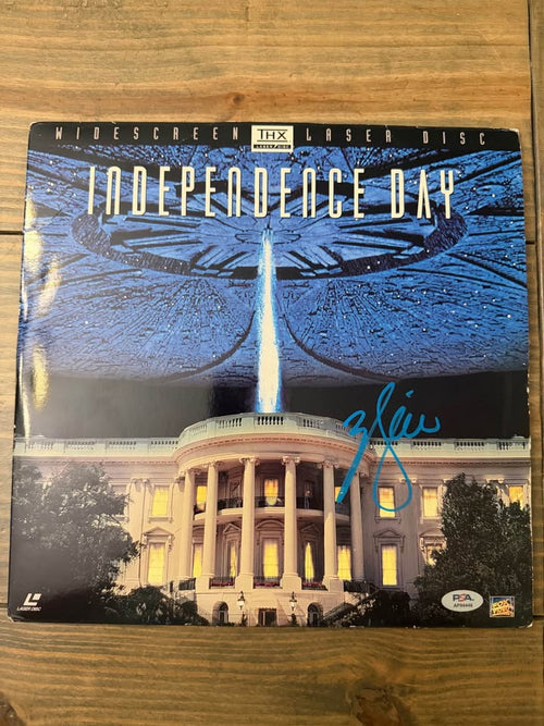 PSA Authentic Will Smith Signed Independence Day LaserDisc