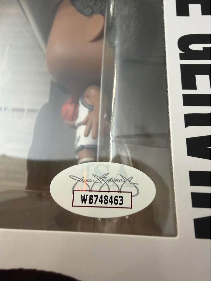 🏀 George “The Iceman” Gervin Signed Funko Pop! #105 – JSA Witnessed 🏀