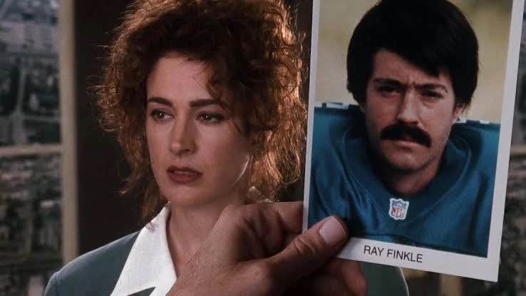 🎬🏈 Autographed “Ray Finkle” Miami Dolphins #5 Jersey – Signed by Sean Young – JSA- Ace Ventura