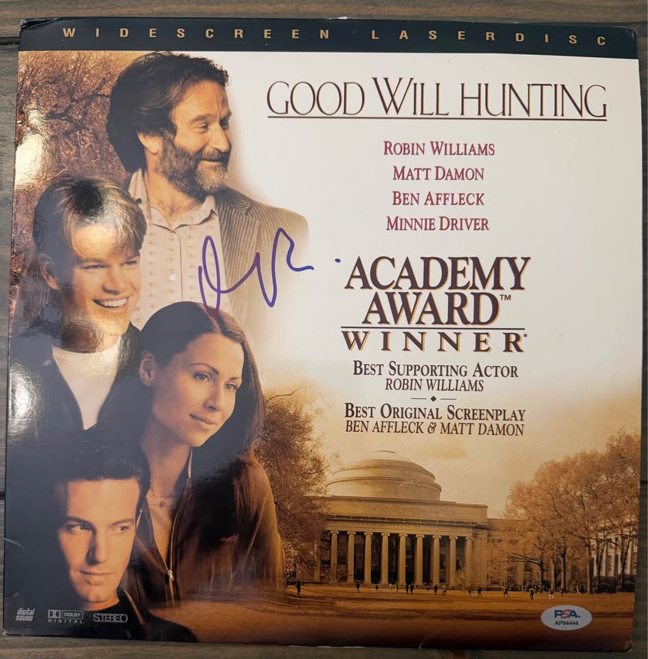 🎬 Matt Damon Signed “Good Will Hunting” LaserDisc (PSA Authentic) Rare Collector Piece!