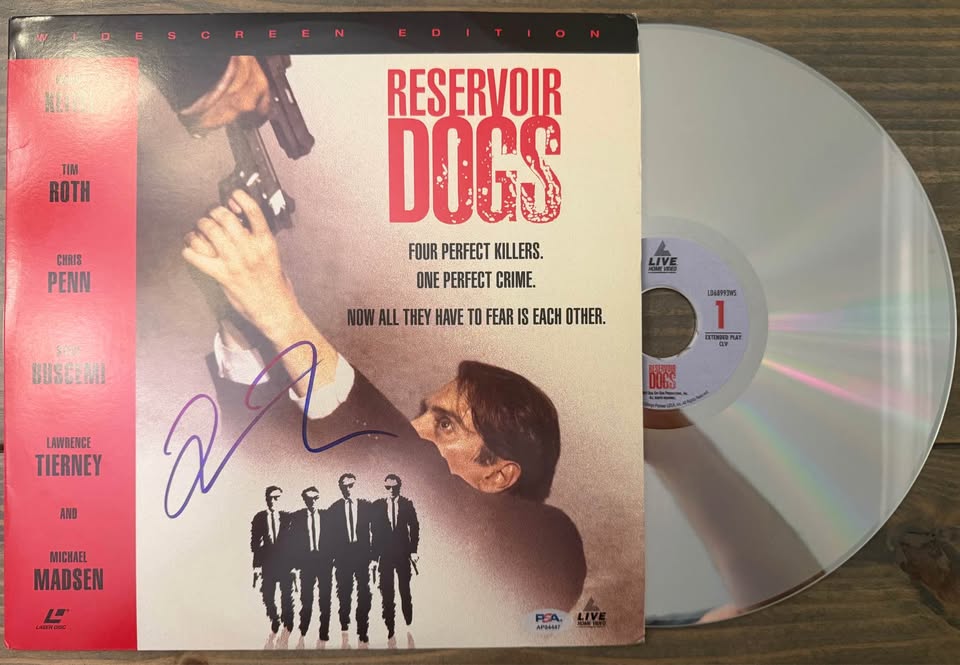 ✅ PSA Authenticated Quentin Tarantino Signed Reservoir Dogs LaserDisc Cover