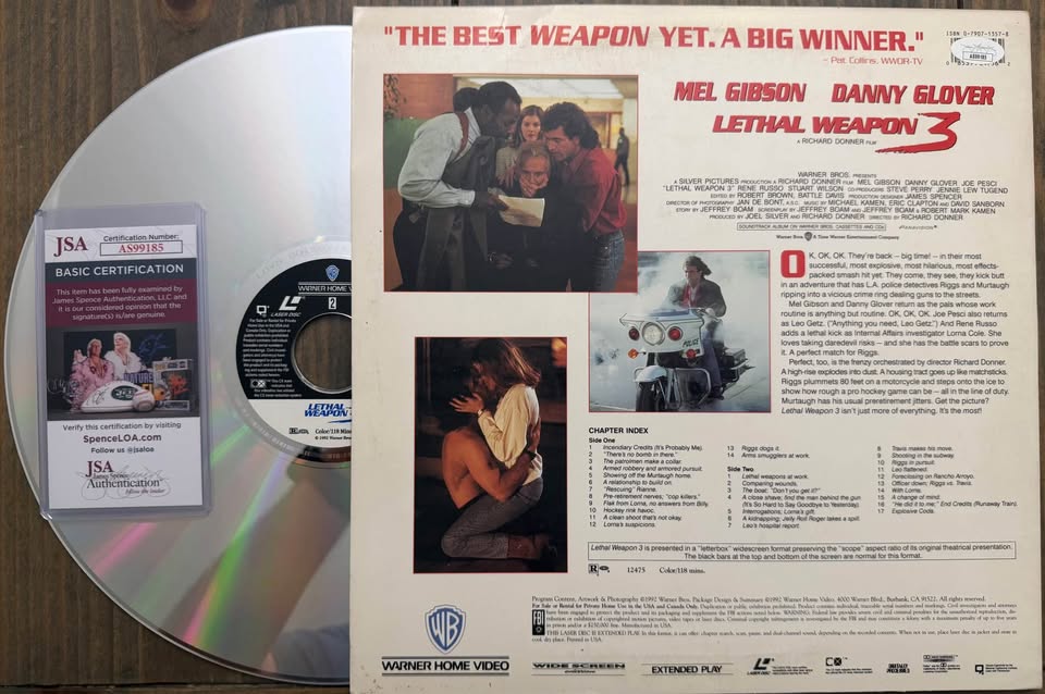 🎬 Danny Glover Signed “Lethal Weapon 3” LaserDisc Cover – JSA Authenticated