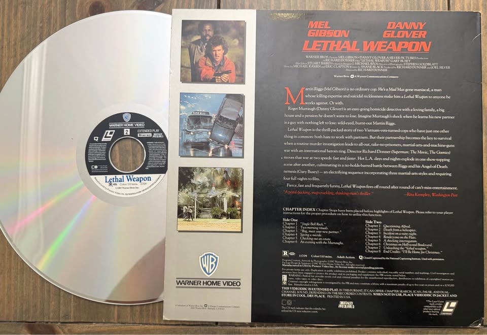 🎬 Danny Glover Signed Lethal Weapon LaserDisc – PSA Authenticated (Retro)