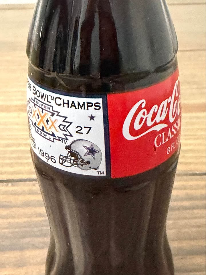 🏈🥤 Coca-Cola Super Bowl XXX Commemorative Bottle – 1996 Cowboys Championship Collectible 🥤🏈