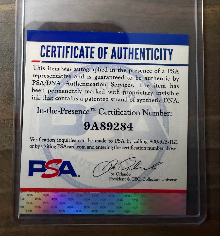 ⚾🎬 PSA Authenticated Charlie Sheen Signed “Major League” LaserDisc (1989)