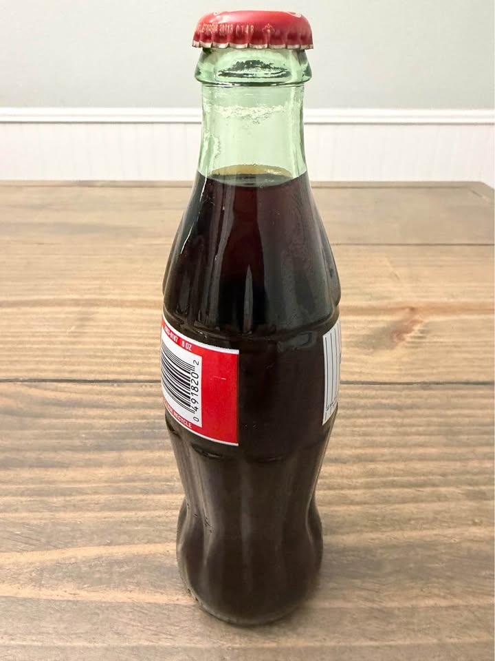 ⚾🥤 Coca-Cola New York Yankees 100th Anniversary Commemorative Bottle (1903–2003) – Sealed 🥤⚾