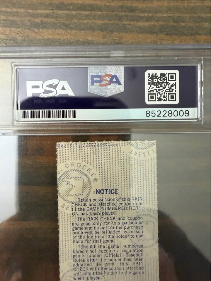 🏆 Reggie Jackson Signed 1981 American League Championship Series Ticket – PSA/DNA – Auto Grade GEM