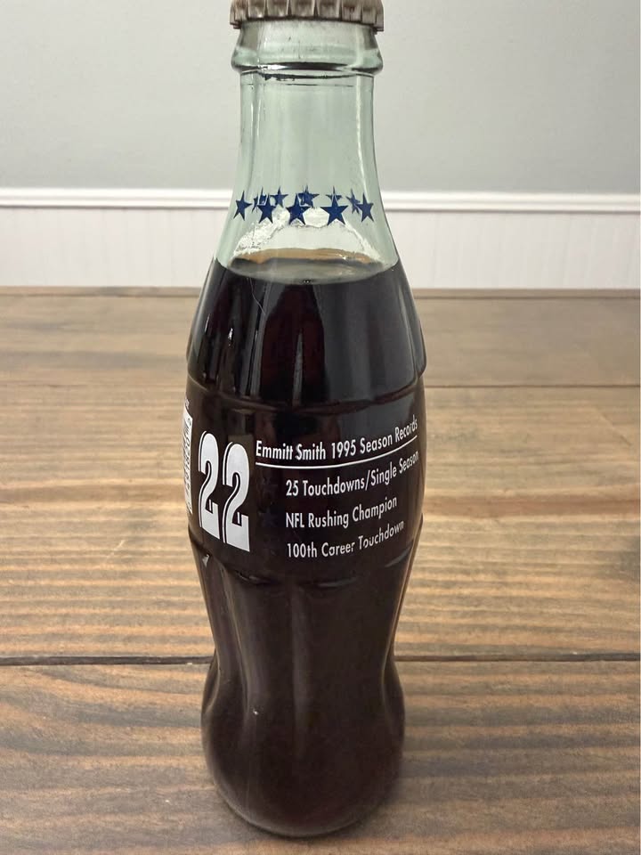 🥤🏈 Emmitt Smith 1995 Season Record Commemorative Coca-Cola Bottle – Unopened ⭐