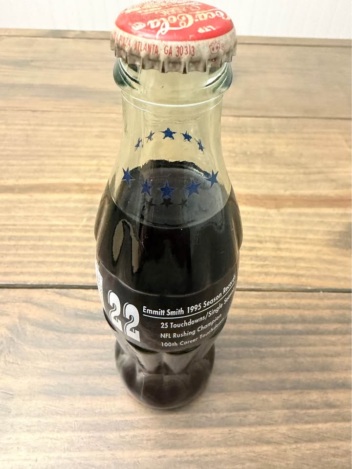 🥤🏈 Emmitt Smith 1995 Season Record Commemorative Coca-Cola Bottle – Unopened ⭐